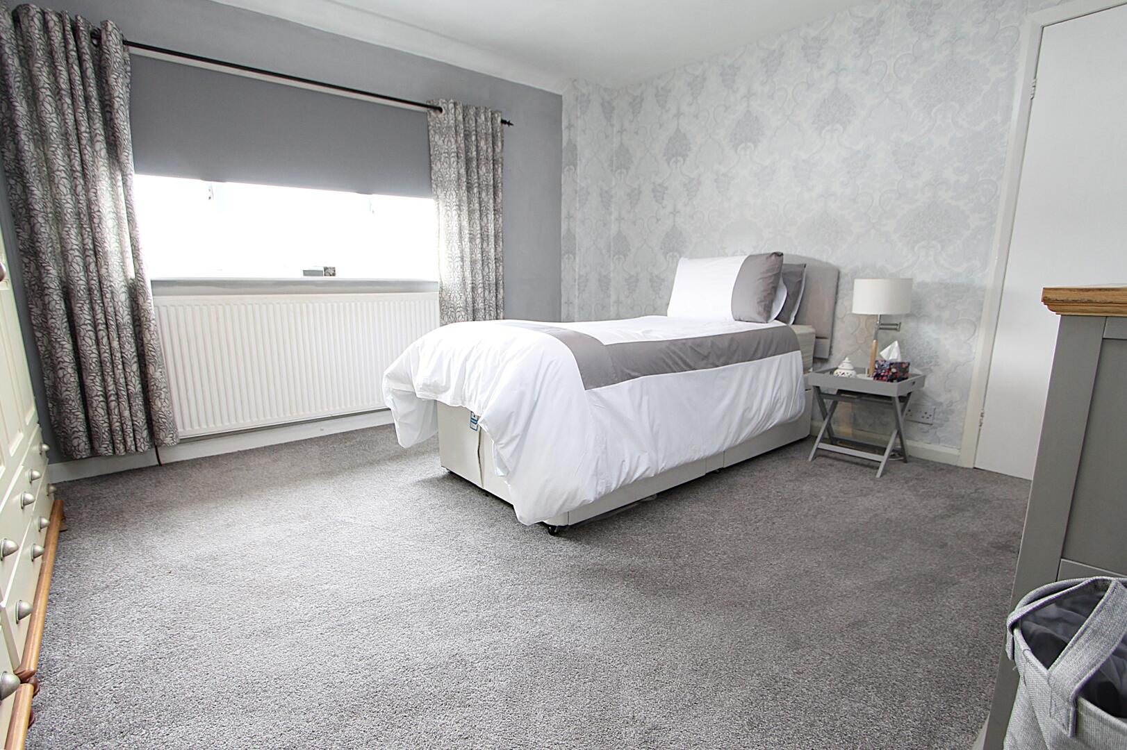 Brinton Crescent, Kidderminster